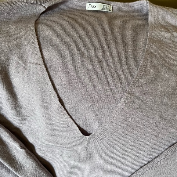 Dex purple v neck sweater New with tags - Picture 2 of 5